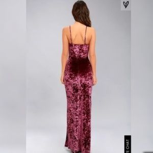 Lulus Love Burgundy Crushed Velvet Maxi size M